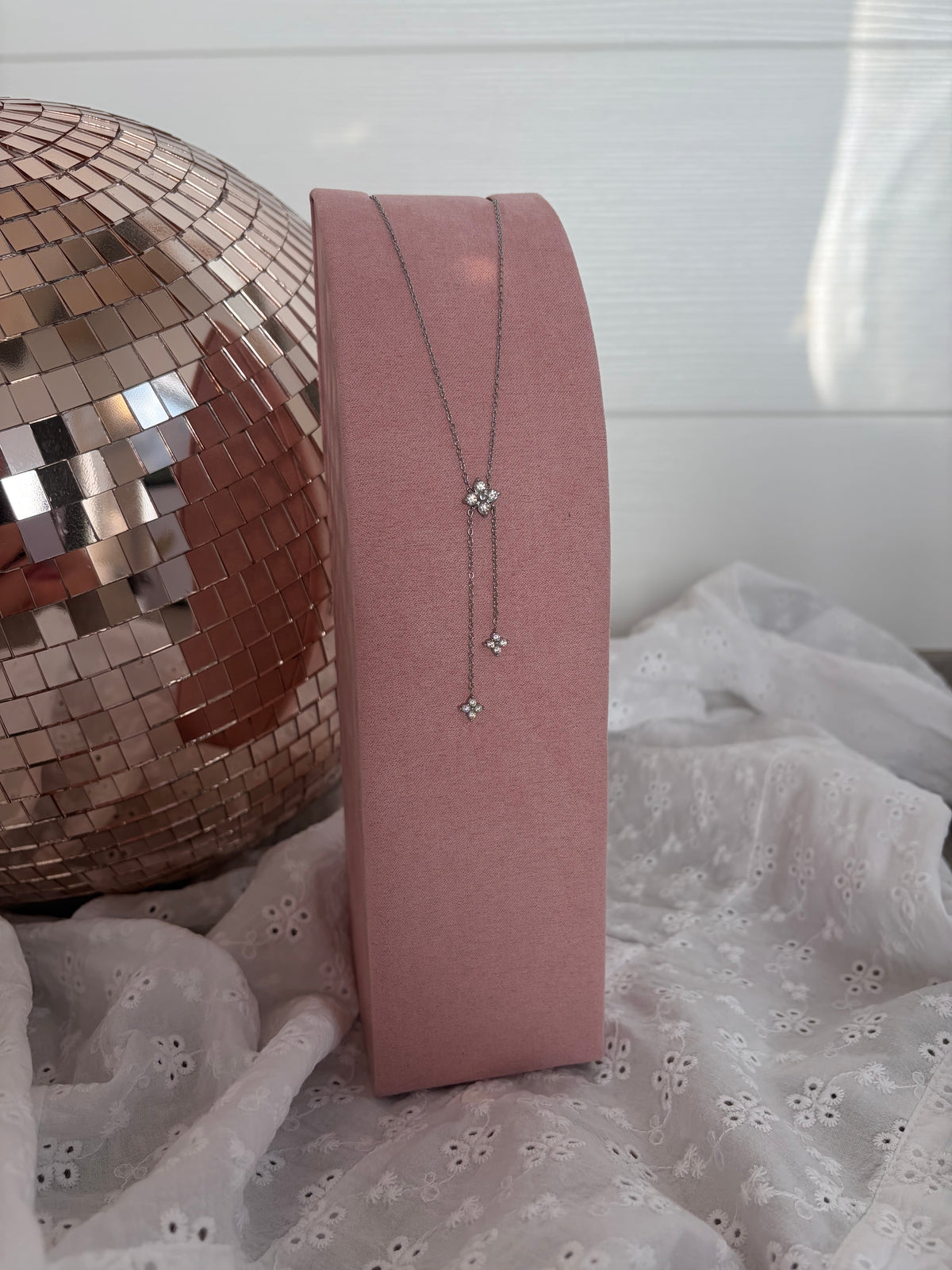 Collier Rosa